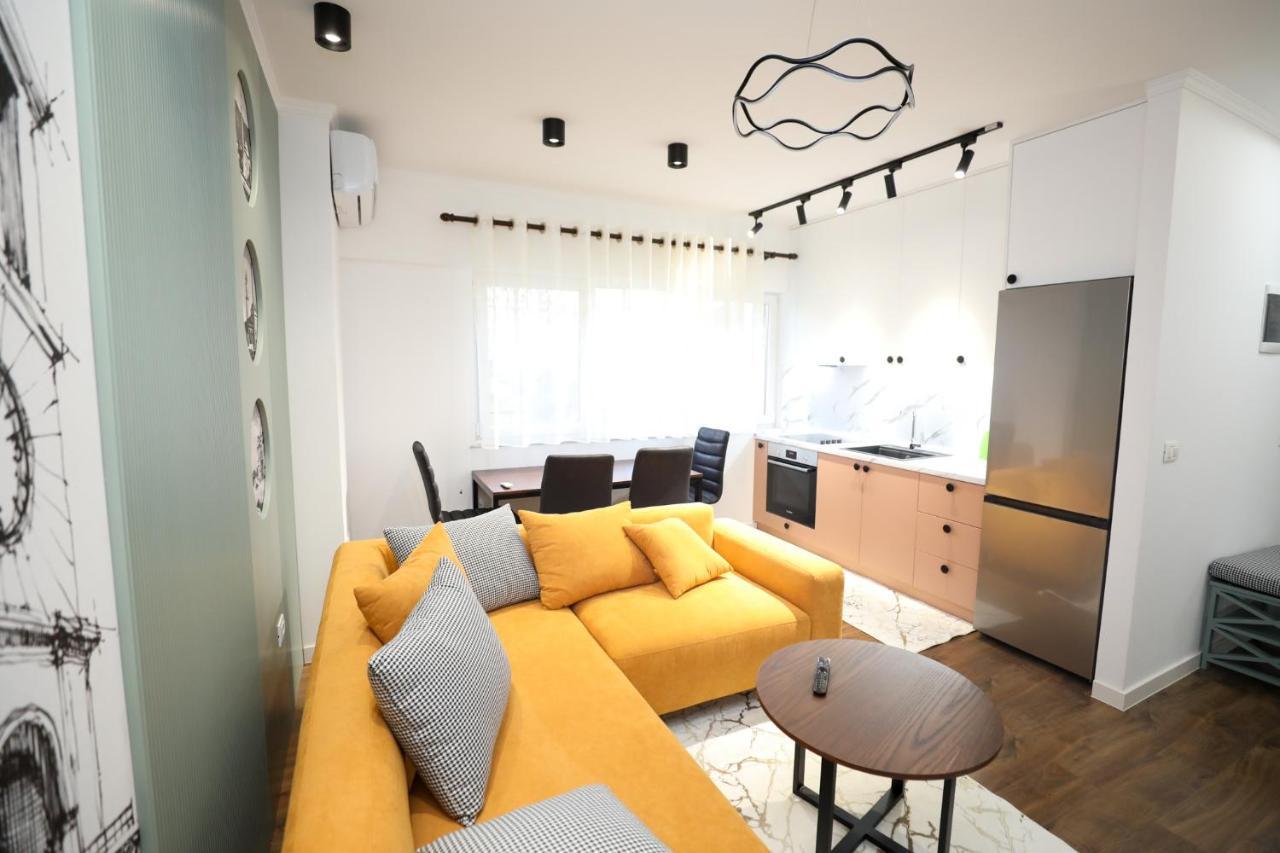 Tirana Center Apartment - Your Cosy Corner Exterior photo